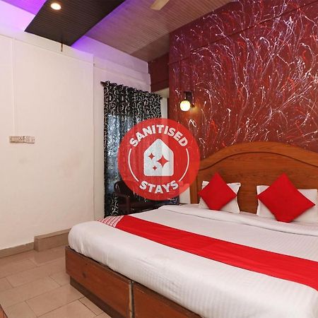 Oyo 77158 Hotel Swastik Palace Bhiwandi Eksteriør billede