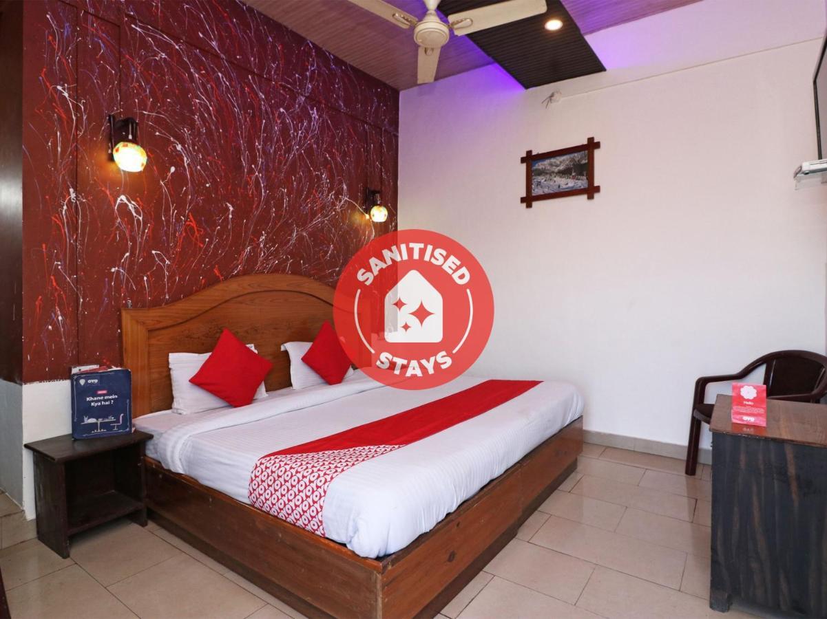 Oyo 77158 Hotel Swastik Palace Bhiwandi Eksteriør billede