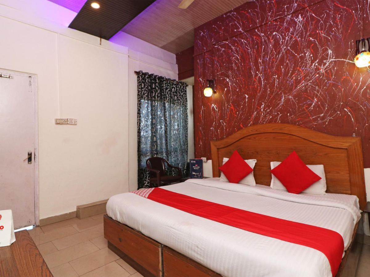 Oyo 77158 Hotel Swastik Palace Bhiwandi Eksteriør billede