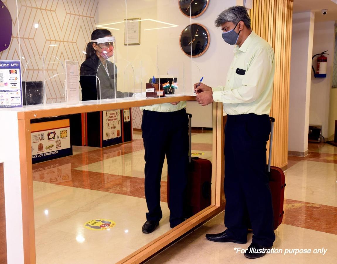Oyo 77158 Hotel Swastik Palace Bhiwandi Eksteriør billede
