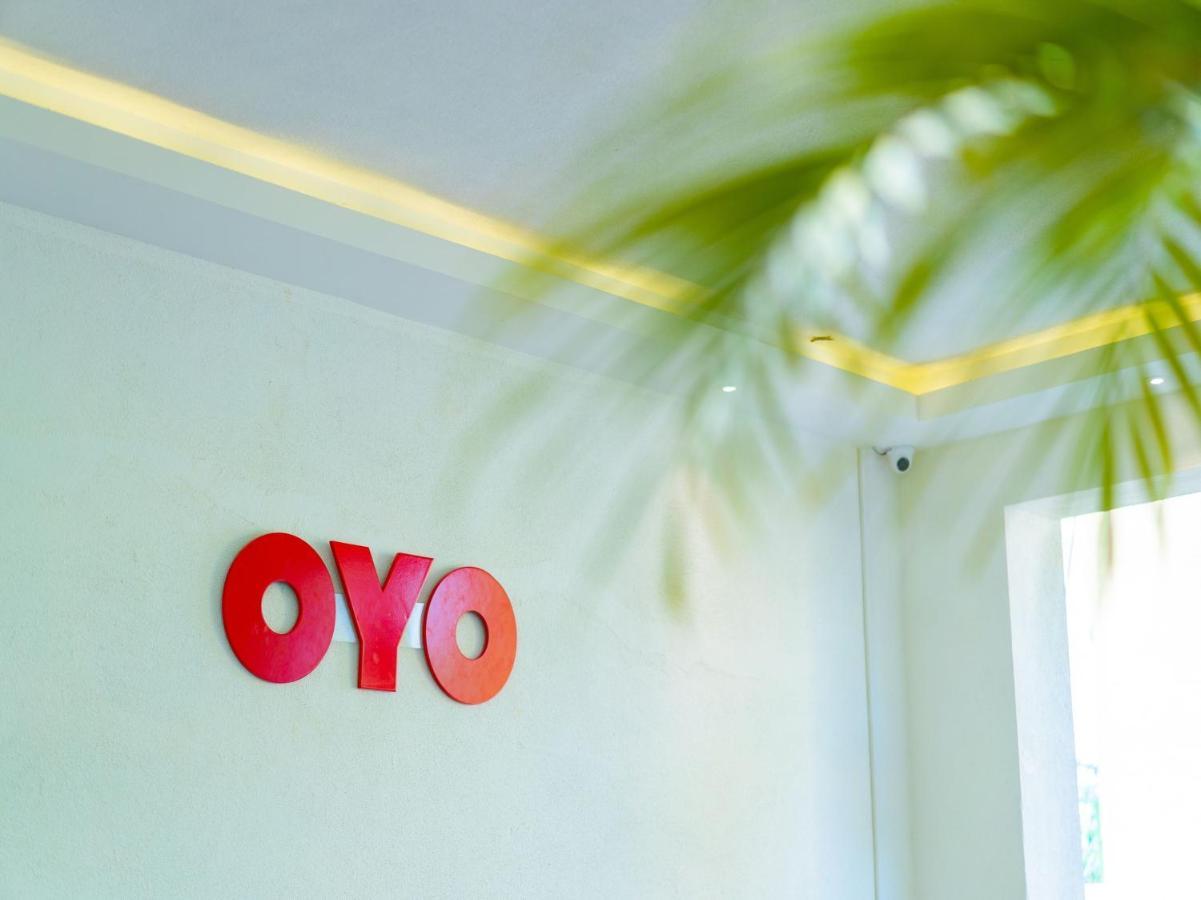 Oyo 77158 Hotel Swastik Palace Bhiwandi Eksteriør billede